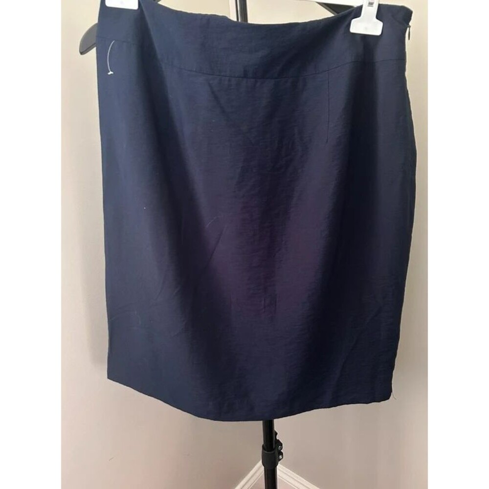 Chadwicks Navy Blue Pencil Skirt Back Vent Size 14 Regular